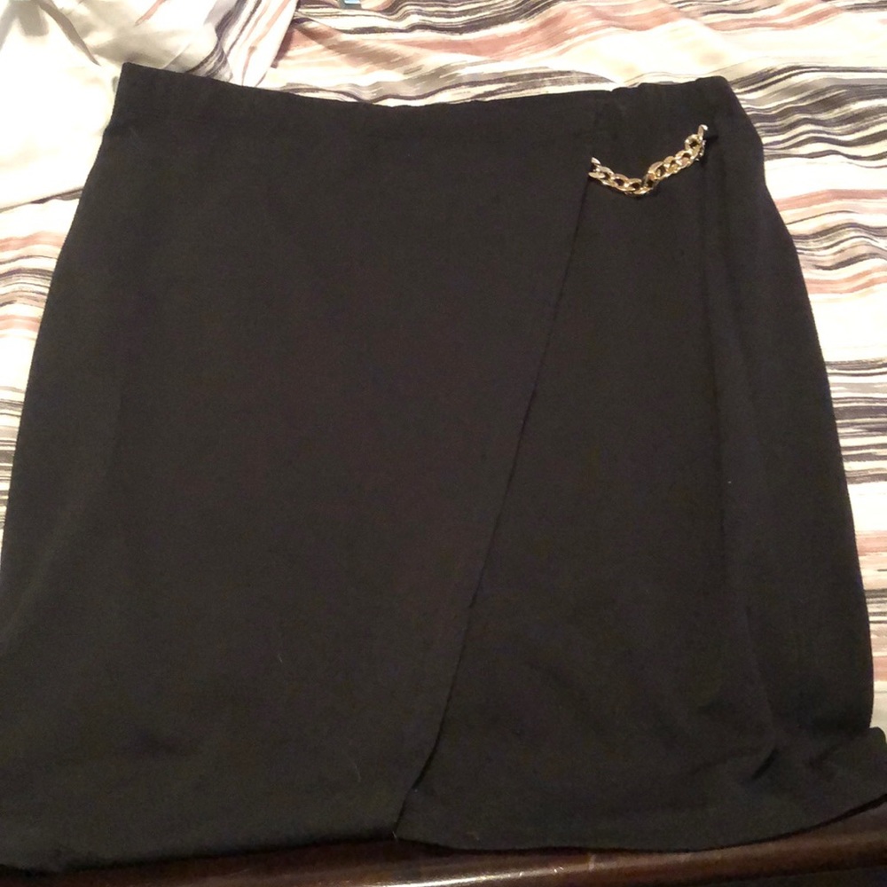 Super cute pencil skirt
